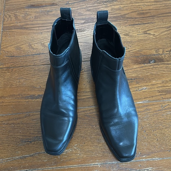 Zara Chelsea Flat Black Leather Ankle Boots Women’s Slip-on Size 38 EU 7.5 US - Picture 12 of 12